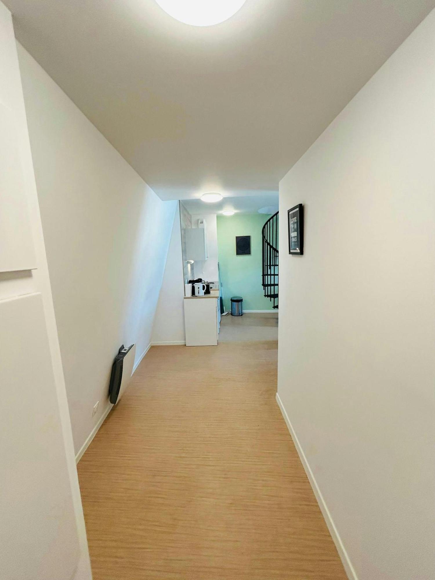 We Live In R - Duplex 504 Apartment Reims Ngoại thất bức ảnh