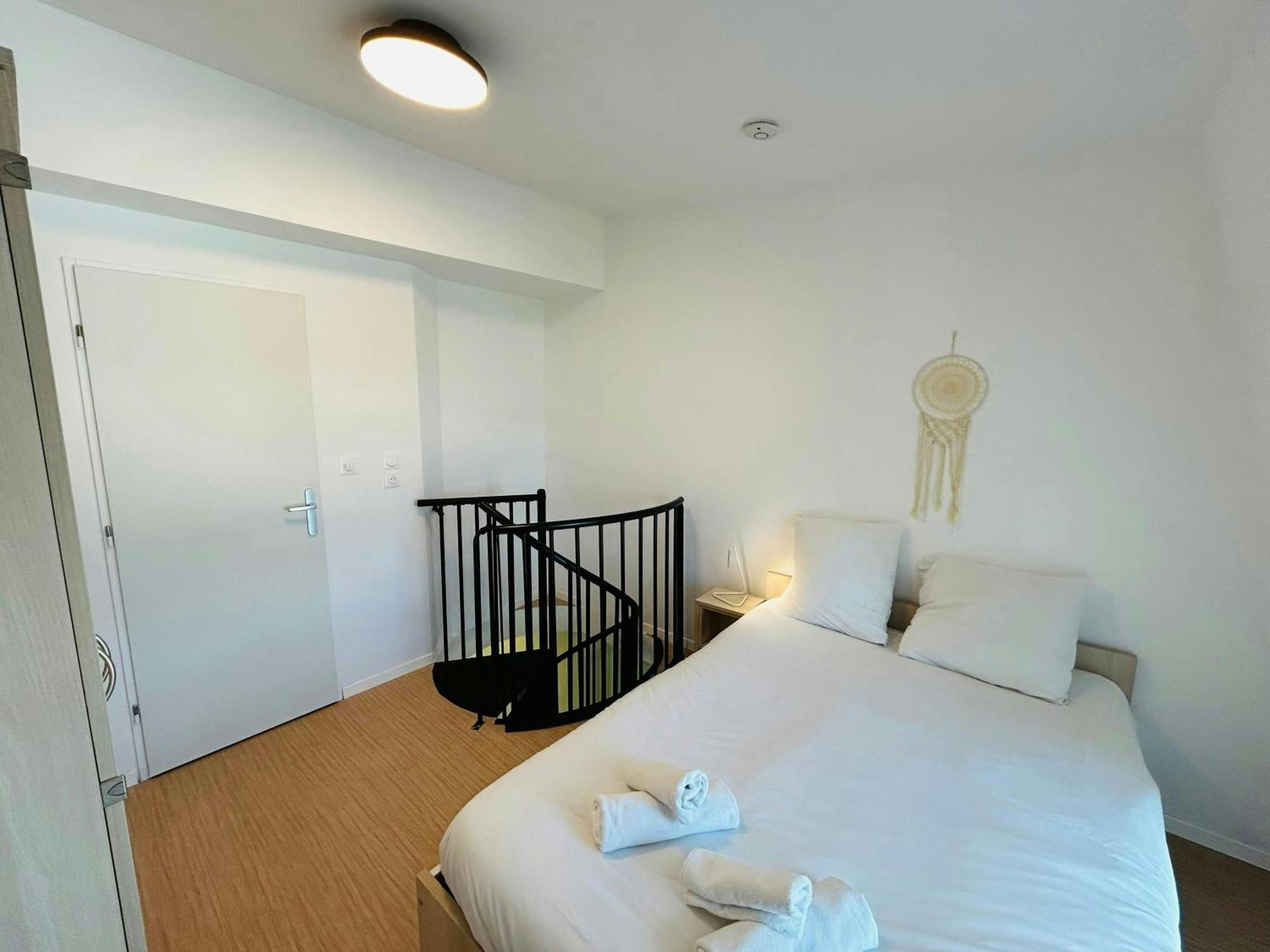 We Live In R - Duplex 504 Apartment Reims Ngoại thất bức ảnh