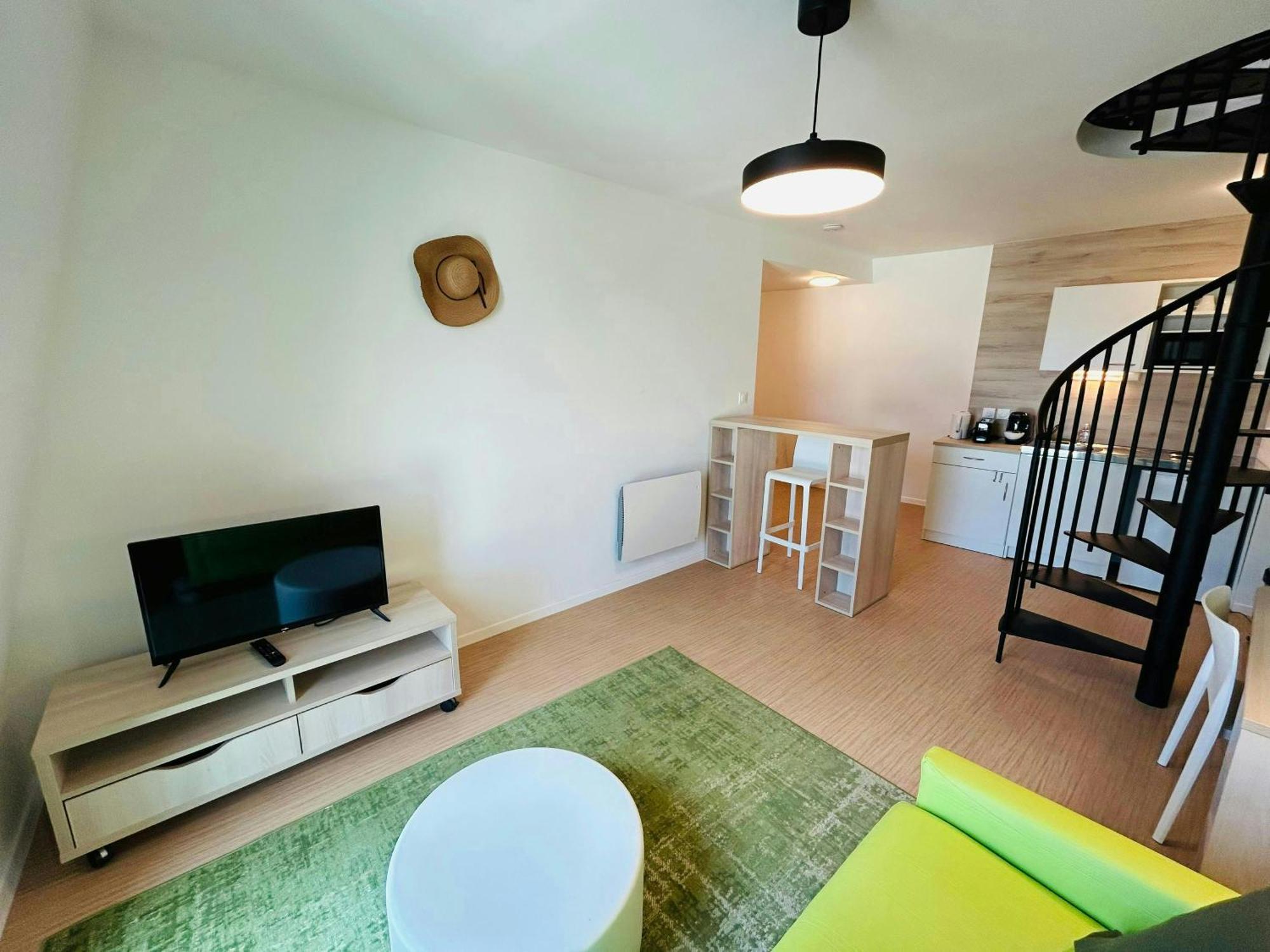 We Live In R - Duplex 504 Apartment Reims Ngoại thất bức ảnh
